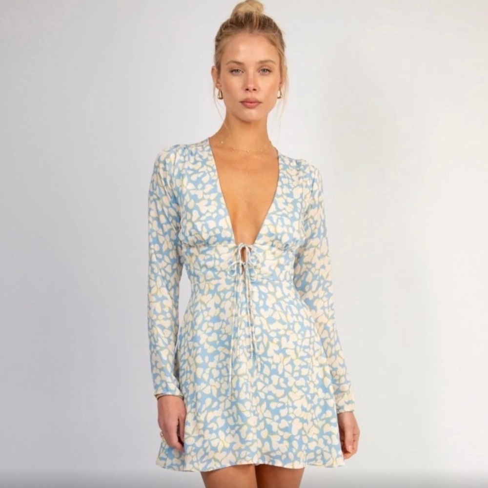 RESA Mini floral dress- prefect for summer&Spring- (NWT)- ivory&light blue-Soft